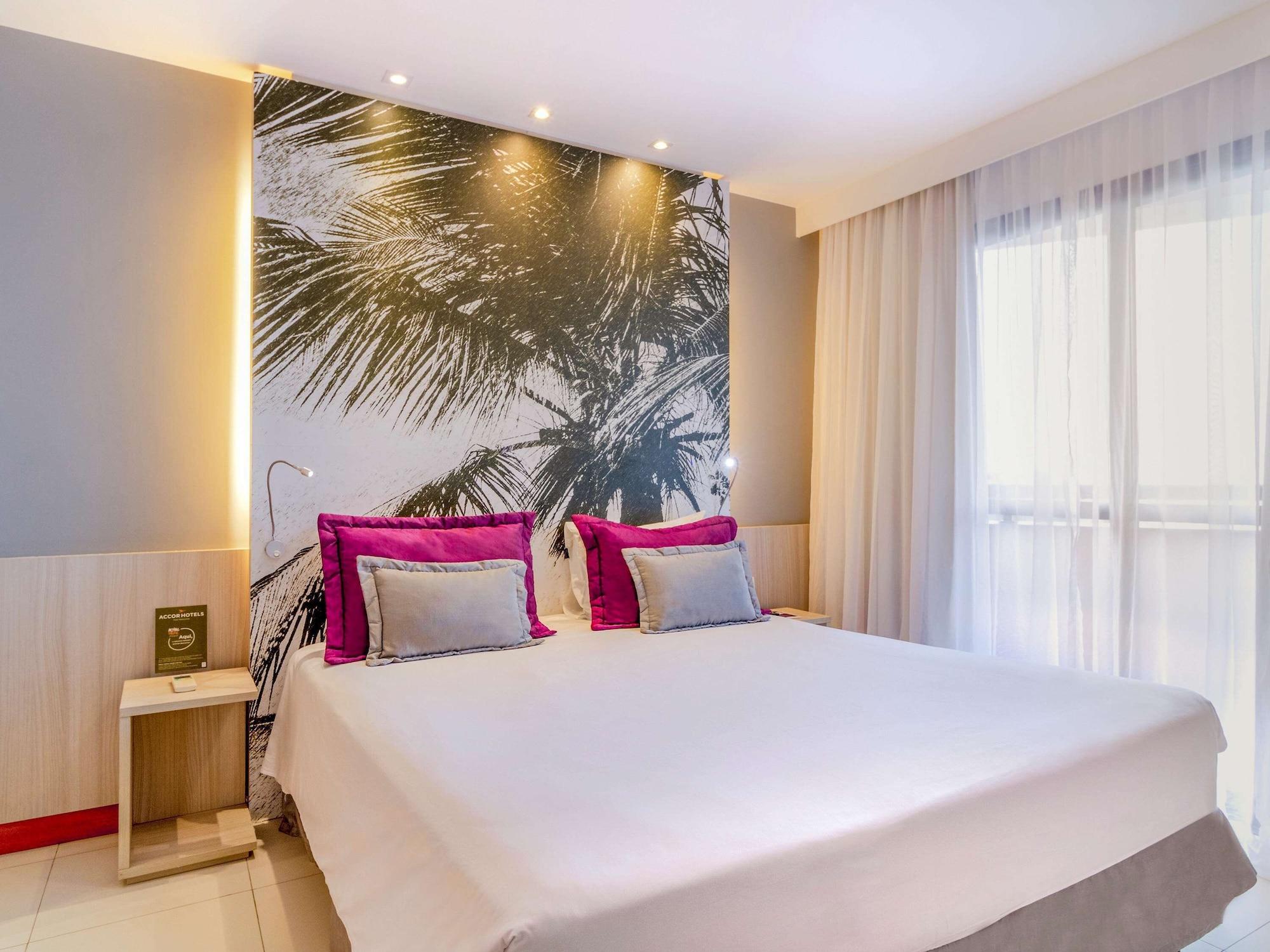 Mercure Salvador Boulevard Hotel Bagian luar foto